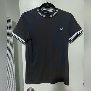 Fred Perry T shirt